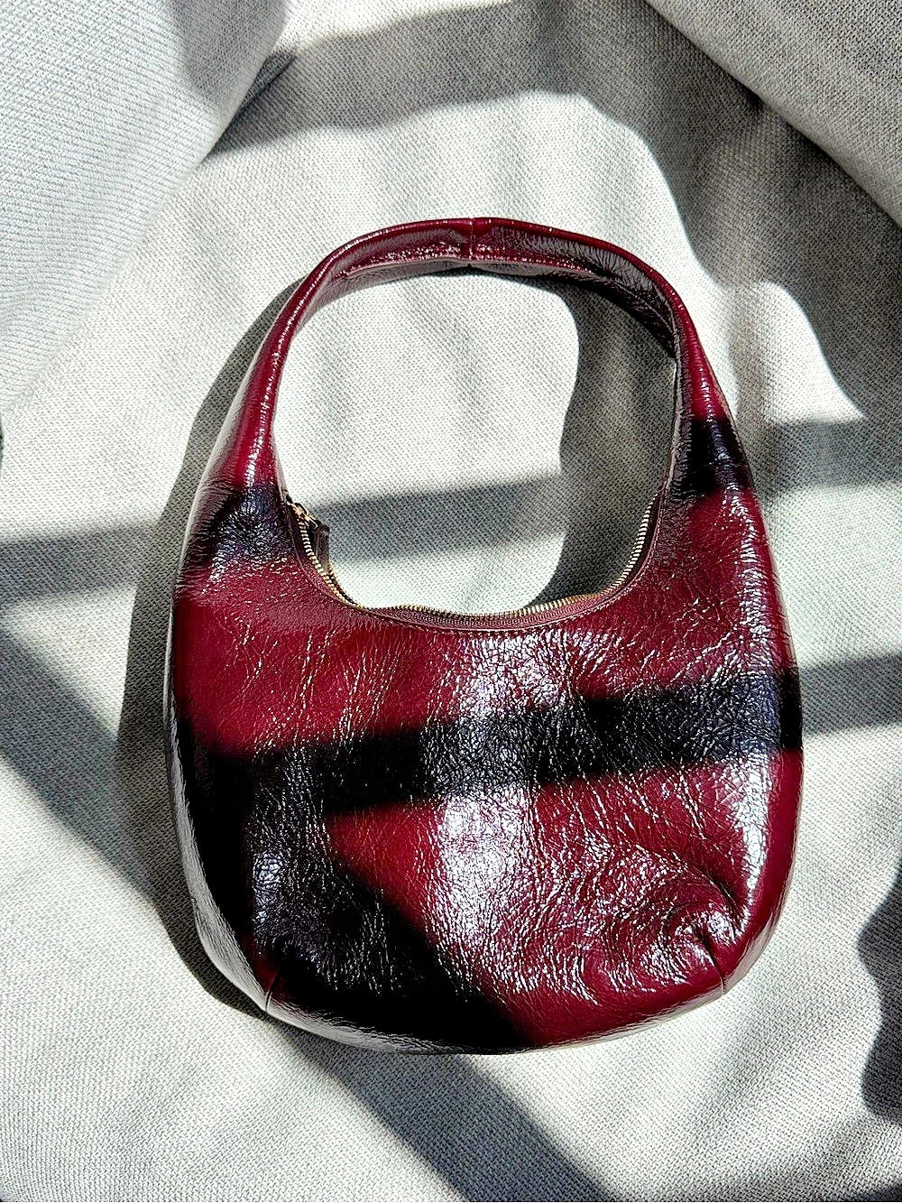 MADEWELL Color Block Shoulder Bag in Burgundy & Black
